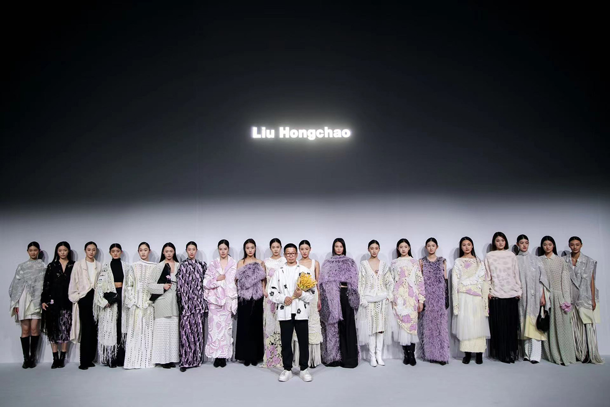 <b>在流动的永恒中深爱自己丨针织品牌Liu Hongchao刘洪超的诗意表达</b>